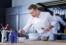 Safe Whipped Cream Preparation: Tips for Using Dispensers in the Modern Kitchen